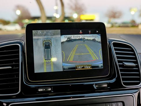 Used 2019 Mercedes-Benz GLS 450 4MATIC w/ Premium 1 Package image 25