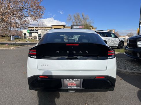 New 2026 Nissan Leaf SV+ image 7