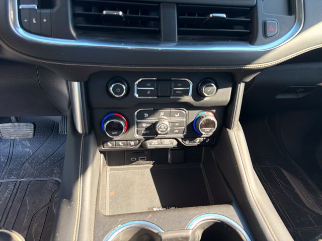Used 2021 Chevrolet Tahoe Premier w/ Premium Package AWD/4WD image 24