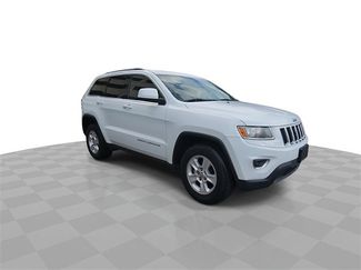 Used 2014 Jeep Grand Cherokee Laredo w/ Security & Convenience Group video 2