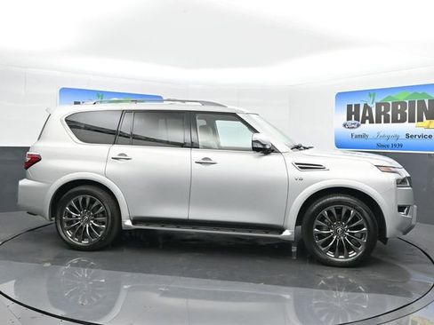 Used 2022 Nissan Armada Platinum image 7