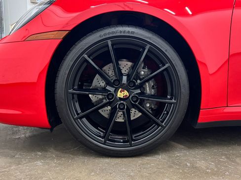 Used 2022 Porsche 911 Carrera image 48