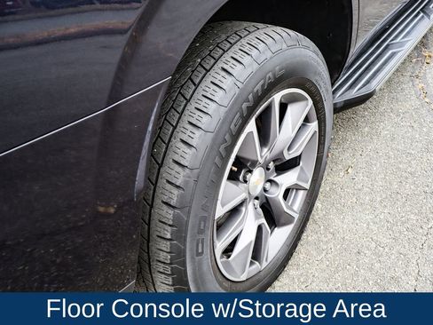 Used 2022 Chevrolet Tahoe LT w/ LT Signature Plus Package image 44