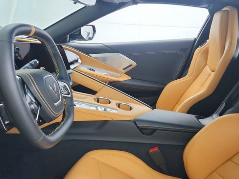 Used 2026 Chevrolet Corvette Stingray Preferred Cpe w/ 2LT RWD image 16