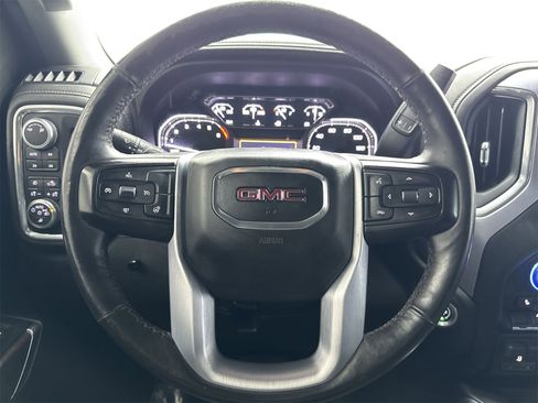 Used 2019 GMC Sierra 1500 SLT image 16