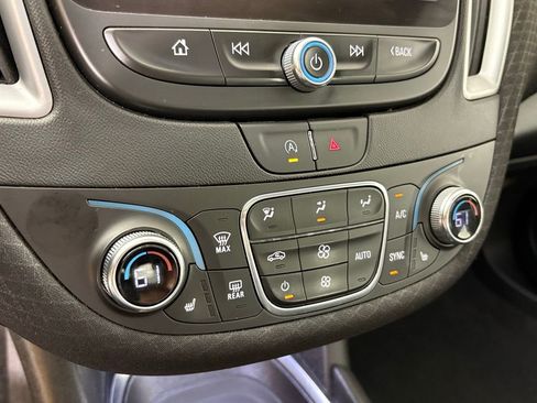 Used 2024 Chevrolet Malibu LT image 31