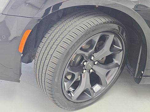 Used 2021 Chrysler 300 S w/ S Model Appearance Package RWD image 32