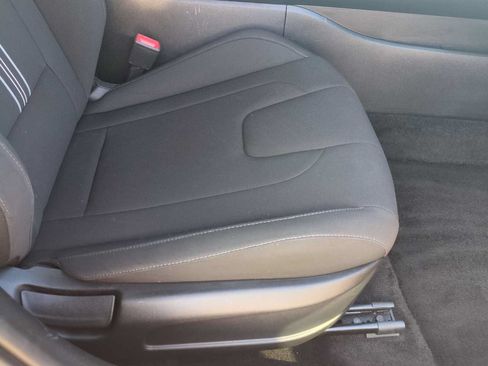 Used 2024 Hyundai Elantra SEL FWD image 28