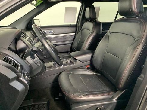 Used 2018 Ford Explorer Sport w/ Equipment Group 401A AWD/4WD image 22