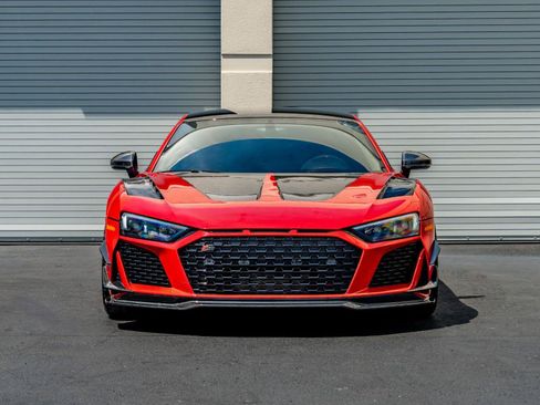 Used 2023 Audi R8 V10 GT RWD image 2
