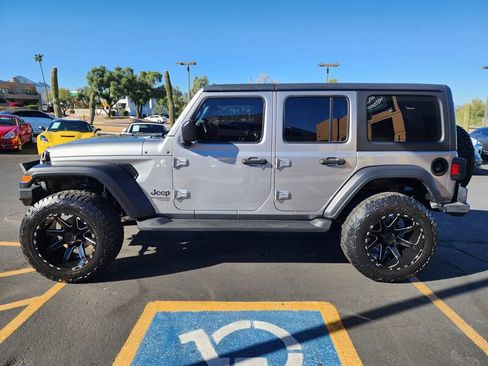 Used 2020 Jeep Wrangler Unlimited Sport image 6