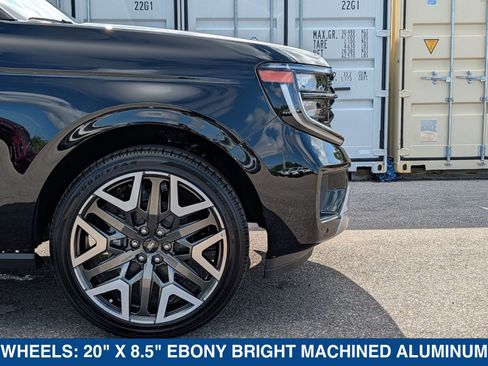 New 2026 Ford Expedition Platinum w/ Platinum Ultimate Package AWD/4WD image 13