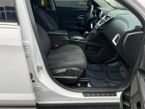 Used 2012 Chevrolet Equinox LS image 25