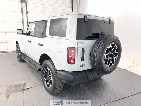 New 2026 Ford Bronco Outer Banks AWD/4WD image 6