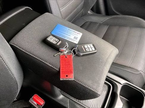 Used 2019 Honda CR-V EX image 11