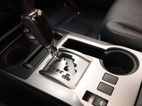 Used 2023 Toyota 4Runner Limited image 9