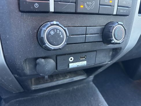 Used 2013 Ford F150 XLT image 5