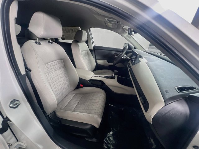 Used 2025 Honda HR-V LX image 30