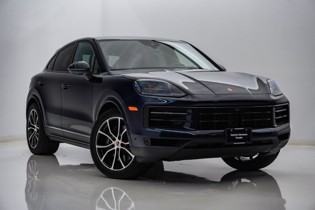 Certified 2026 Porsche Cayenne Coupe AWD/4WD image 8