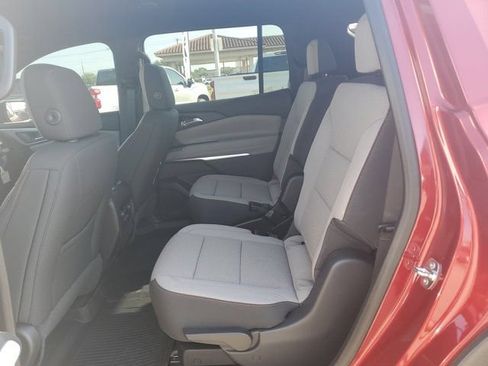 New 2026 Chevrolet Traverse LT w/ Driver Confidence Package FWD image 17