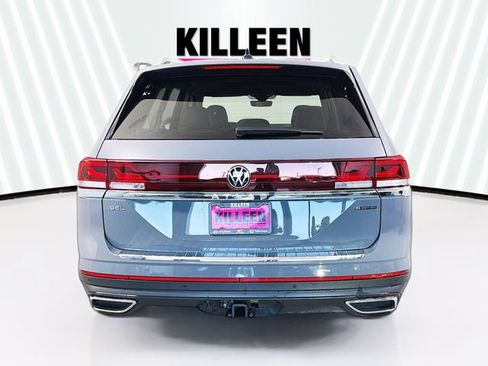 Used 2025 Volkswagen Atlas SEL image 6