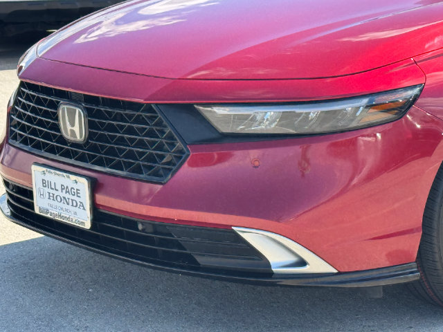 Used 2024 Honda Accord Touring image 3