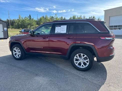 Used 2022 Jeep Grand Cherokee Limited AWD/4WD image 10