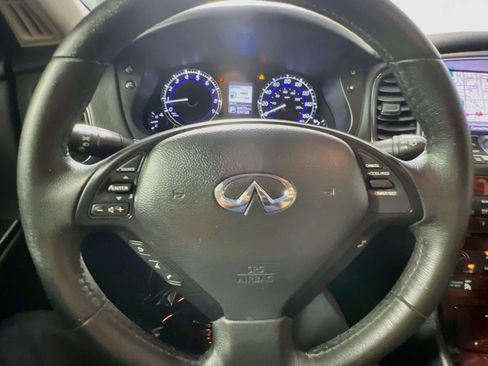 Used 2017 INFINITI QX50 2WD w/ Premium Plus Package image 18