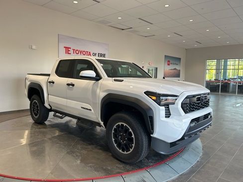 New 2025 Toyota Tacoma TRD Off-Road image 1