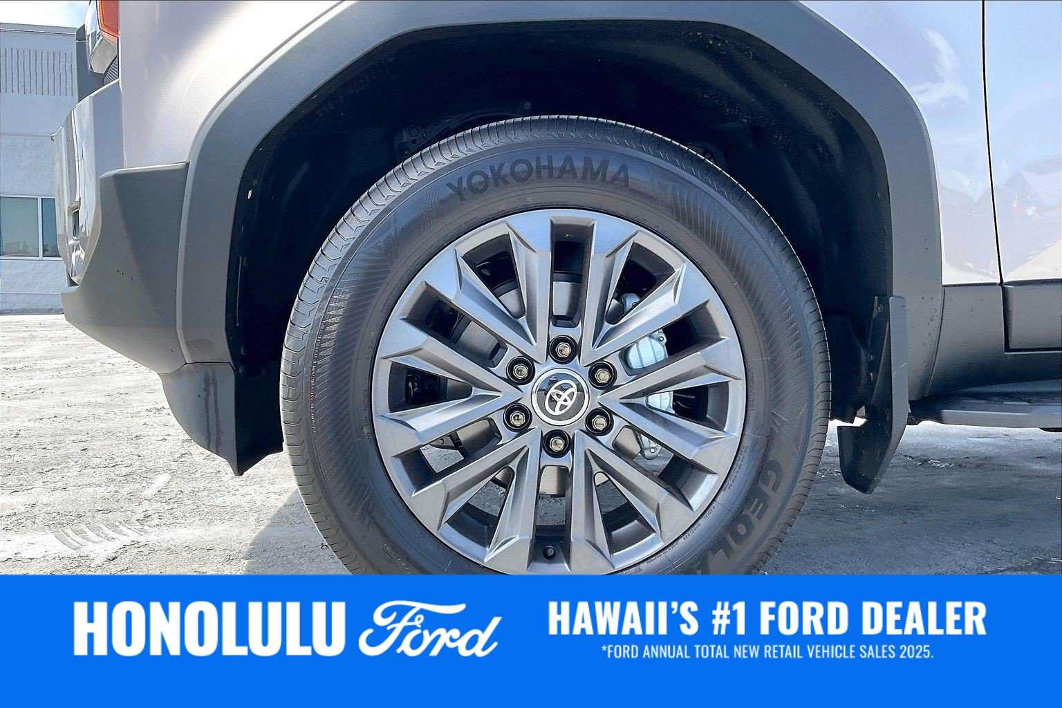 Used 2027 Toyota Land Cruiser AWD/4WD image 8
