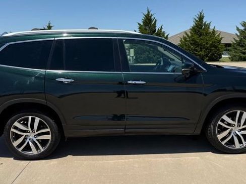 Used 2017 Honda Pilot Touring image 15