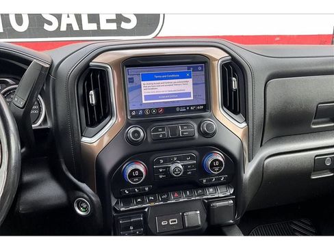 Used 2022 Chevrolet Silverado 1500 High Country AWD/4WD image 7