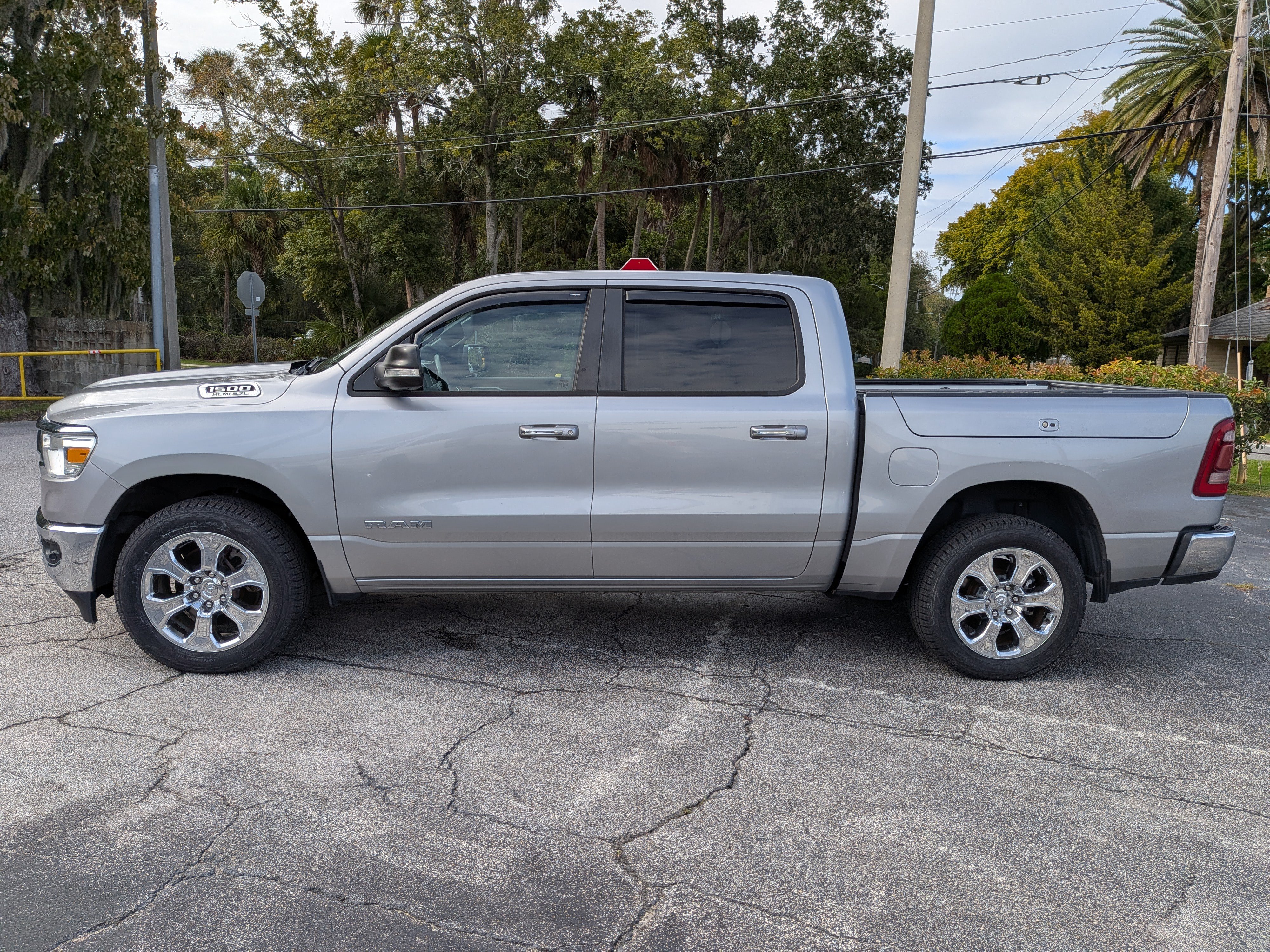 Used 2020 RAM 1500 Big Horn AWD/4WD image 7