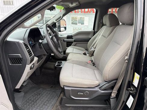 Used 2017 Ford F250 XLT w/ XLT Value Package AWD/4WD image 12
