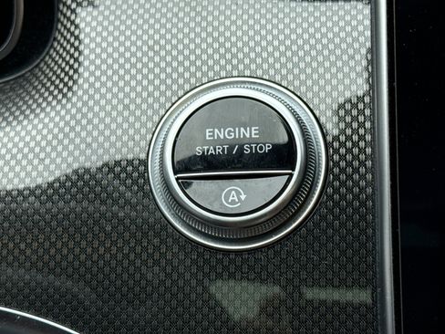 Used 2023 Mercedes-Benz C 300 4MATIC Sedan image 21
