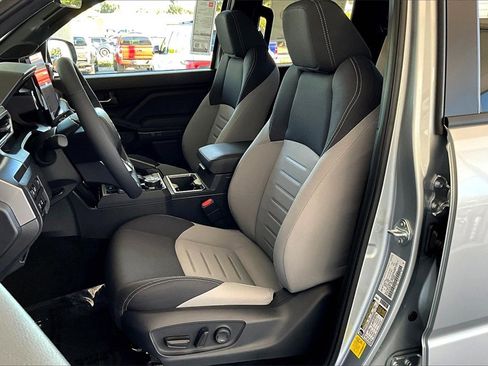 New 2025 Toyota Tacoma TRD Off-Road image 9