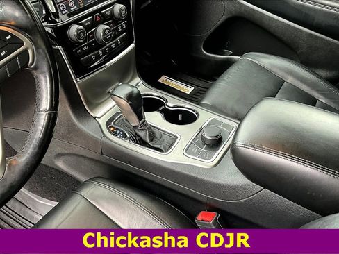 Used 2020 Jeep Grand Cherokee Limited w/ Trailer Tow Group IV image 17