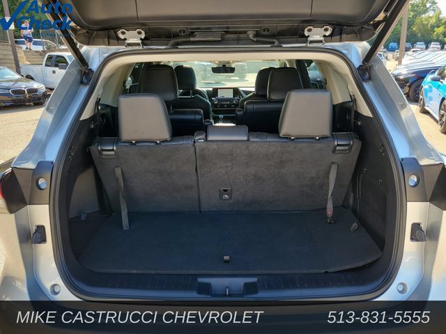 Used 2023 Toyota Highlander XLE FWD image 29