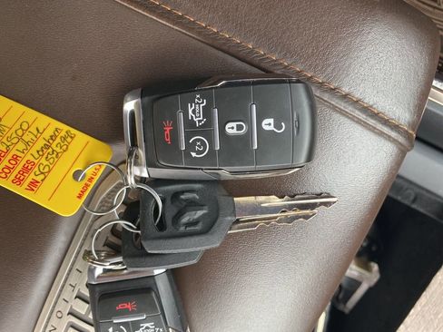 Used 2025 RAM 2500 Limited image 48