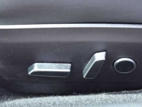 Used 2023 Tesla Model 3 Standard Range RWD image 29
