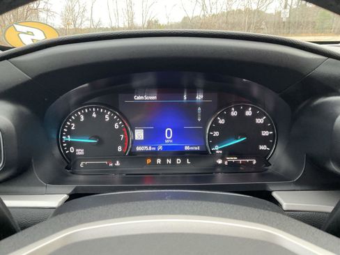 Used 2021 Ford Explorer XLT w/ Equipment Group 202A image 16