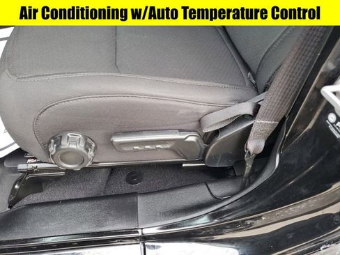 Certified 2023 Jeep Gladiator Willys image 23