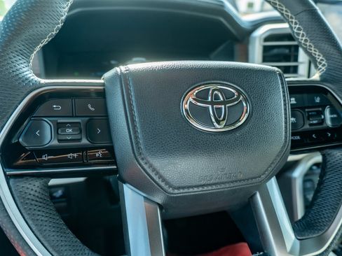 Used 2024 Toyota Sequoia Capstone AWD/4WD image 32