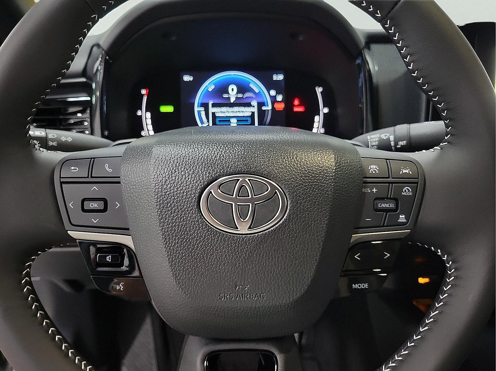 Certified 2026 Toyota Camry SE w/ Convenience Package FWD image 16
