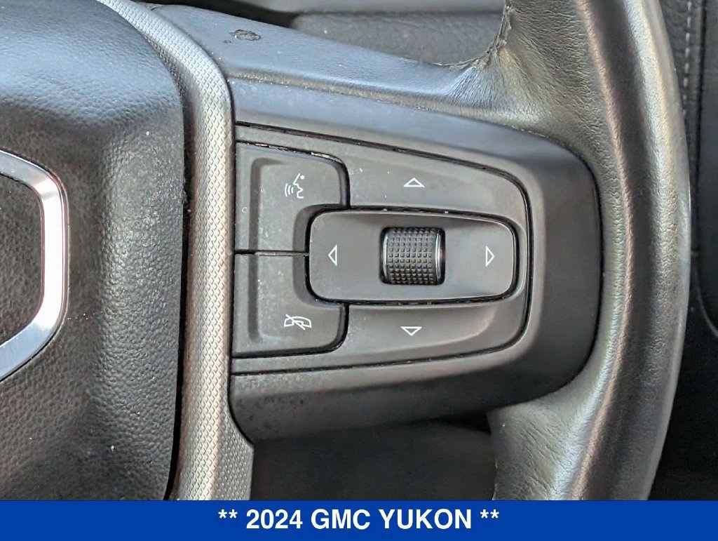 Used 2024 GMC Yukon Denali w/ Advanced Technology Package AWD/4WD image 29