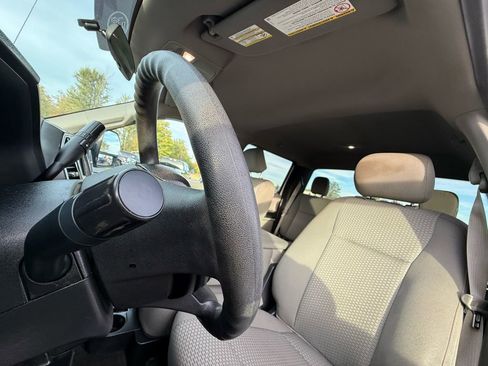 Used 2017 Ford F250 XLT w/ FX4 Off-Road Package image 20