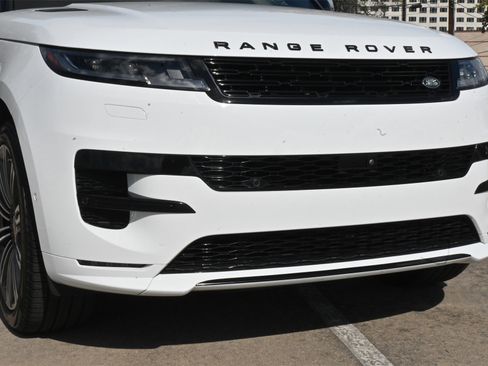 Used 2024 Land Rover Range Rover Sport Dynamic SE image 29