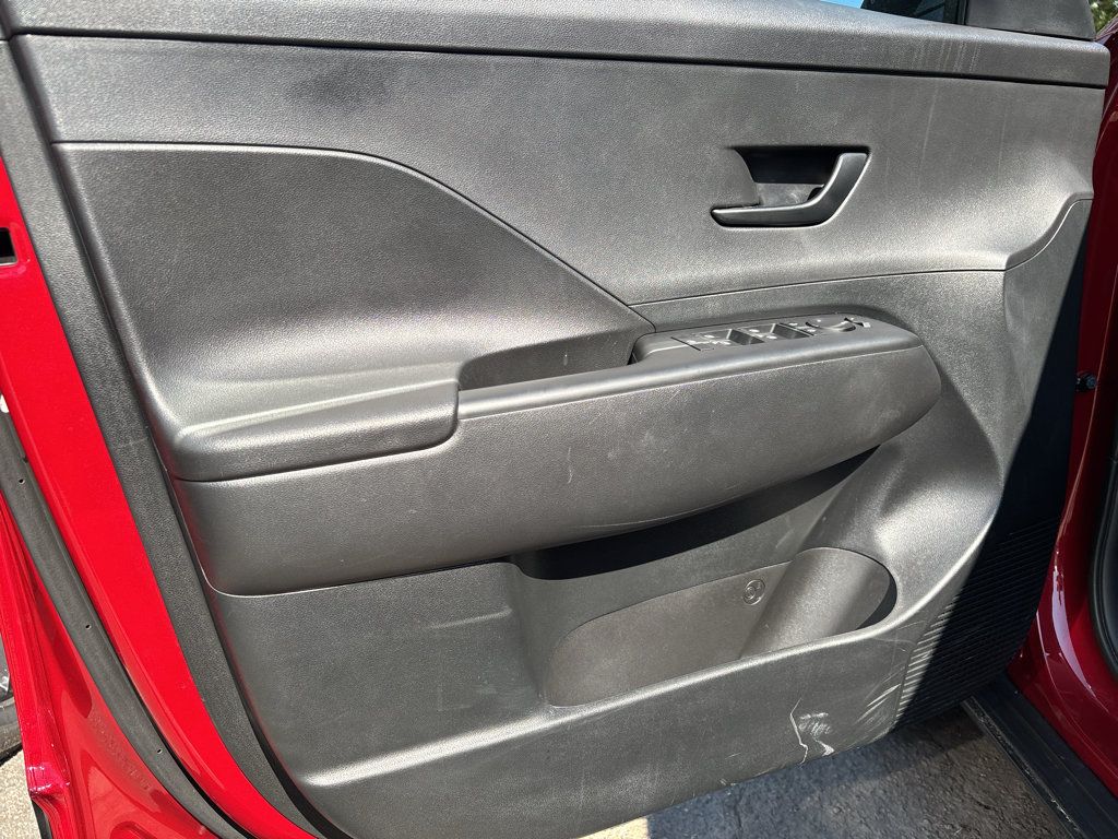 Used 2026 Hyundai Kona SEL Sport FWD image 20