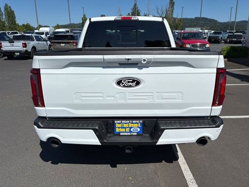 Used 2025 Ford F150 Lariat AWD/4WD image 6