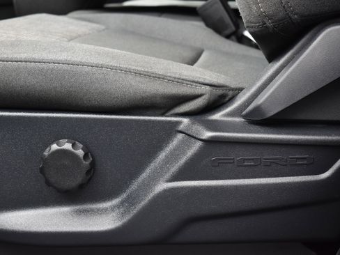 Used 2022 Ford F150 XLT image 9